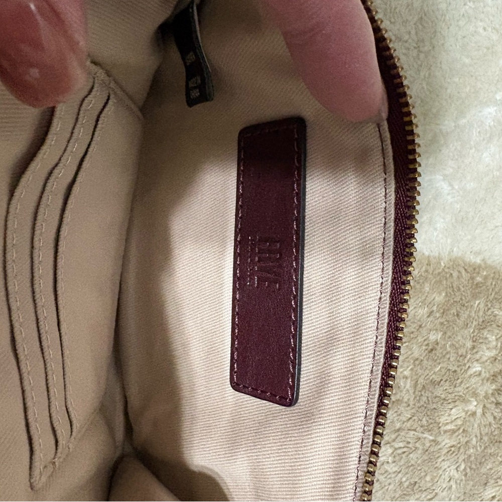 FRYE AND CO. Deep Burgundy Leather Wristlet - Picture 2 of 4